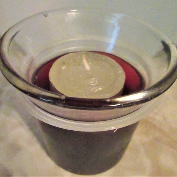 Customizable-color float candle - Picture 1 of 3